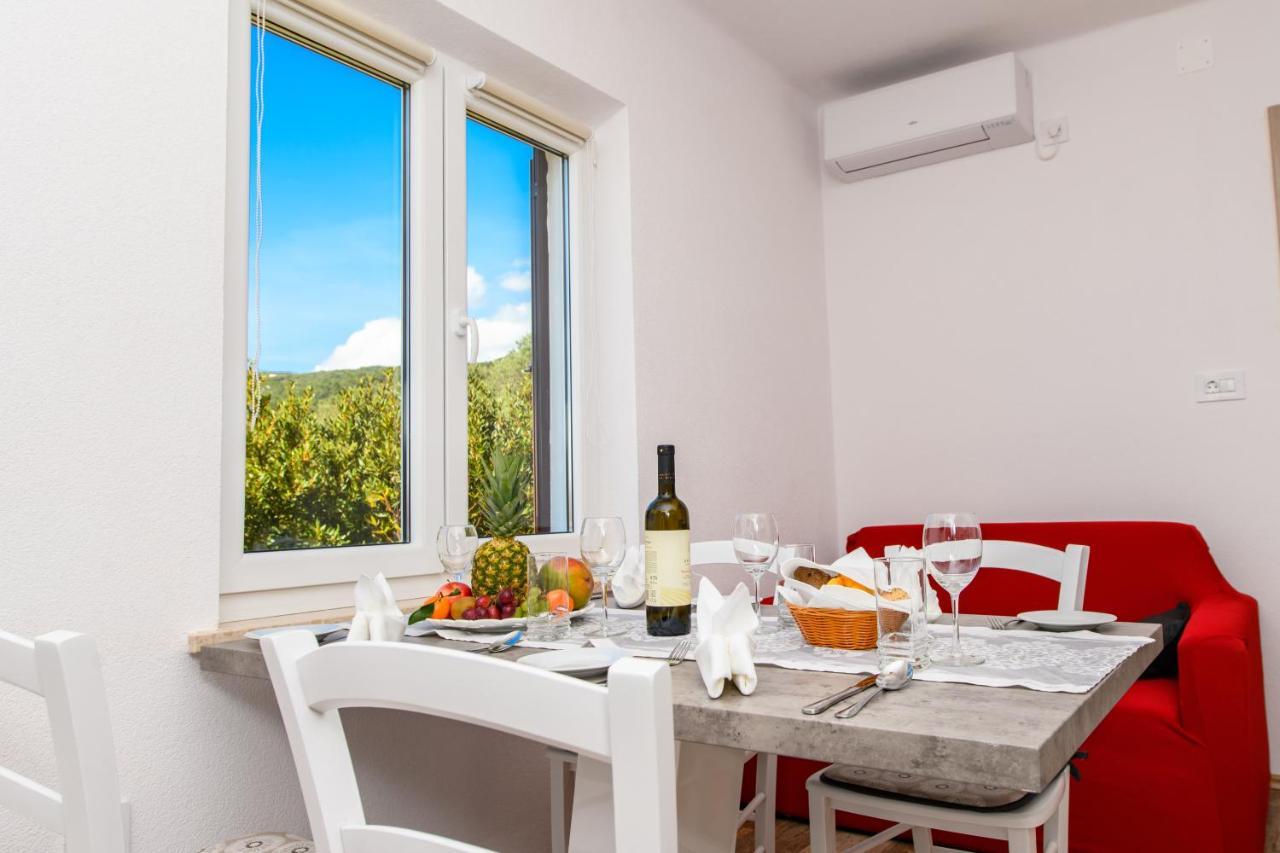 Apartman Paradiso Martinscica  Ngoại thất bức ảnh